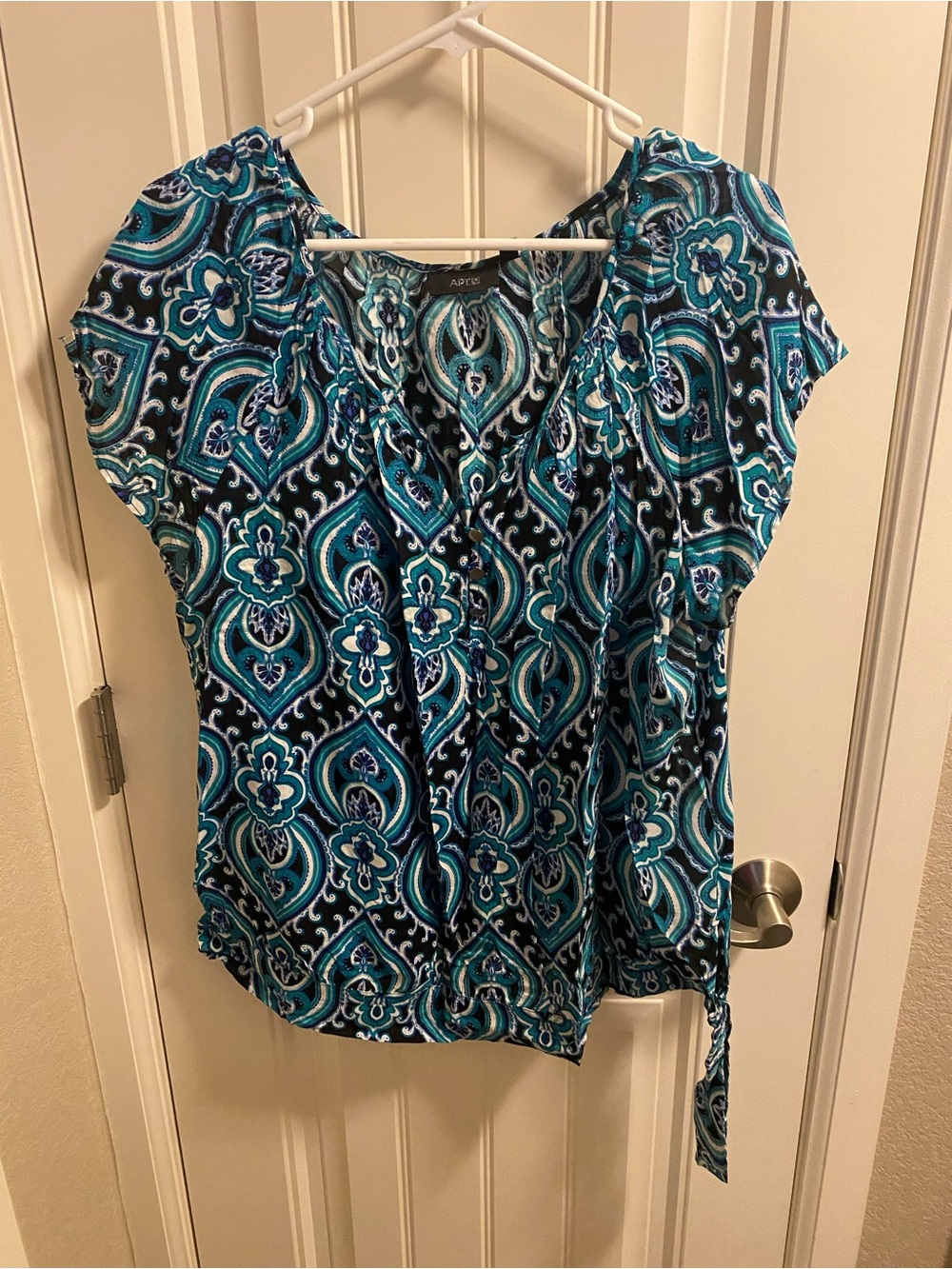 Apt 9 Top XL Rayon Blouse 3 Button Shirt Short Sleeve Tie Waist